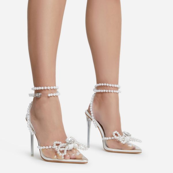 Pearlle Diamante Bow Detail Clear Perspex Pointed Toe Stiletto Heel In White Faux Leather